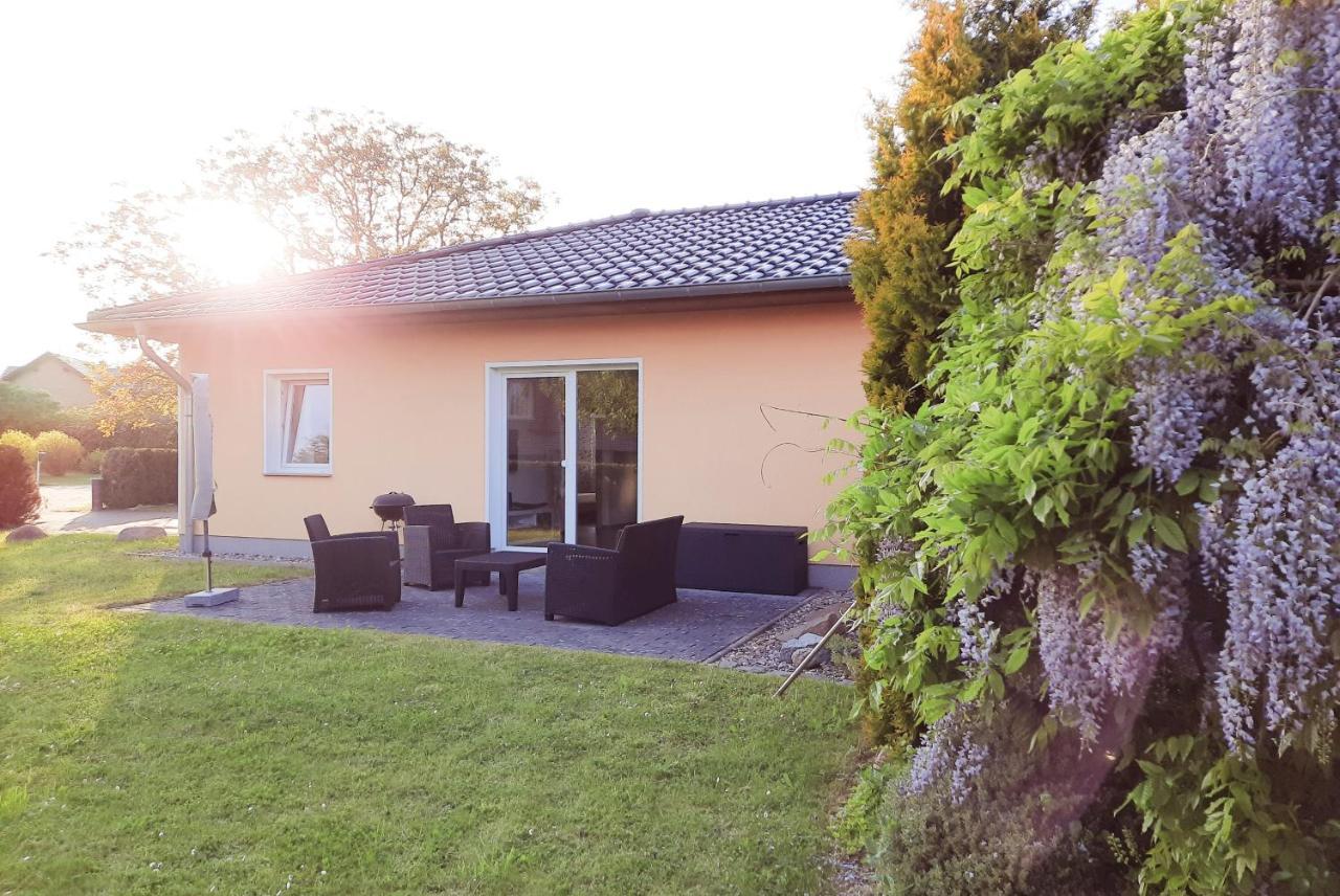 Ferienhaus Am Anger Gustow  ภายนอก รูปภาพ